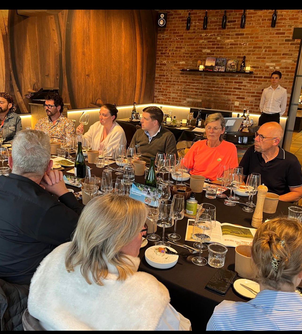 Aan tafel met de wijnbouwer bij merlijn